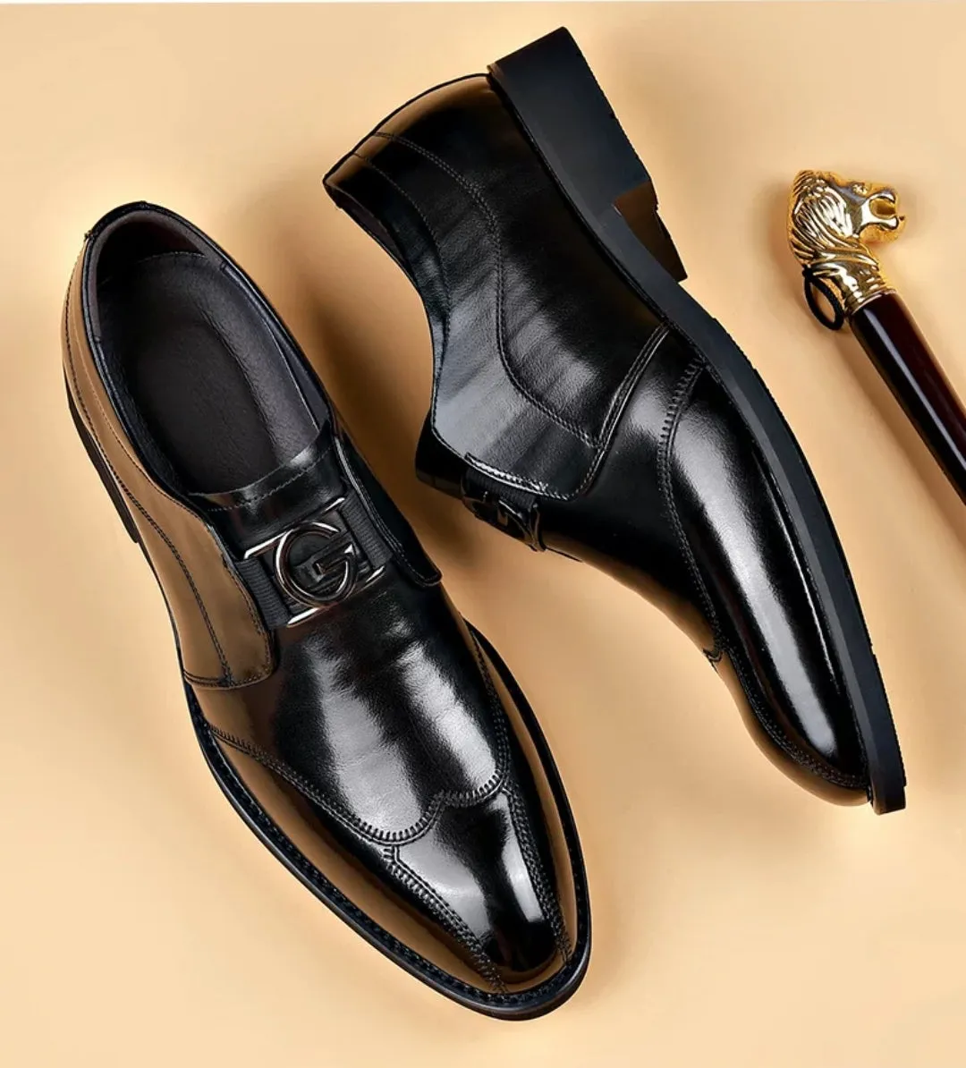 2023 New Men's Leather Casual Pointed Toe Shoes Sports Shoes