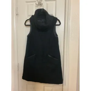 Abrelia explorer Wool/cashmere/lamb leather turtleneck Theory Dress, Size 4