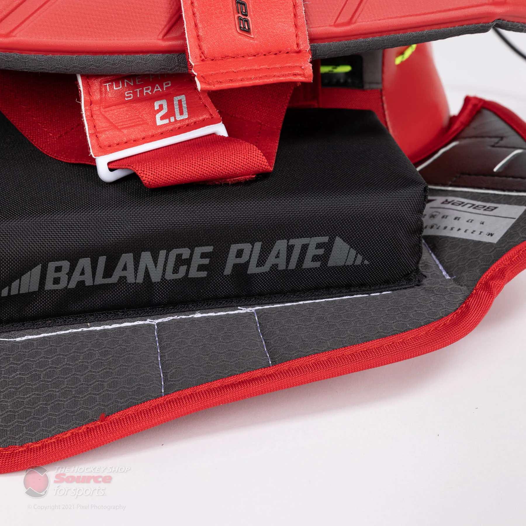 Bauer Vapor HyperLite Senior Goalie Leg Pads