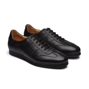 Black European Classic Minimal Sneaker