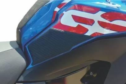 BMW F 850GSA Ergonomics - Knee Pad