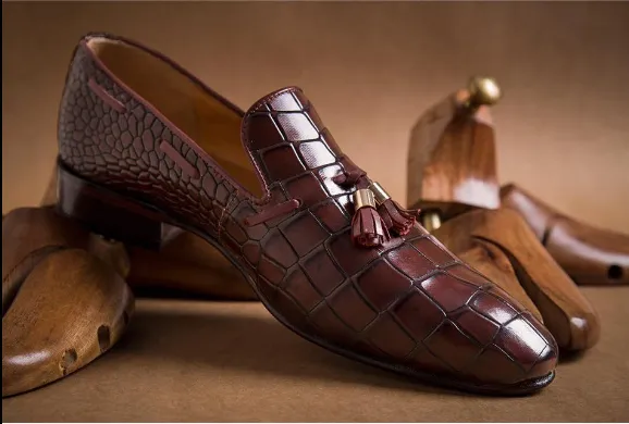Brown Leather Tassel Shoes with Crocodile Texture