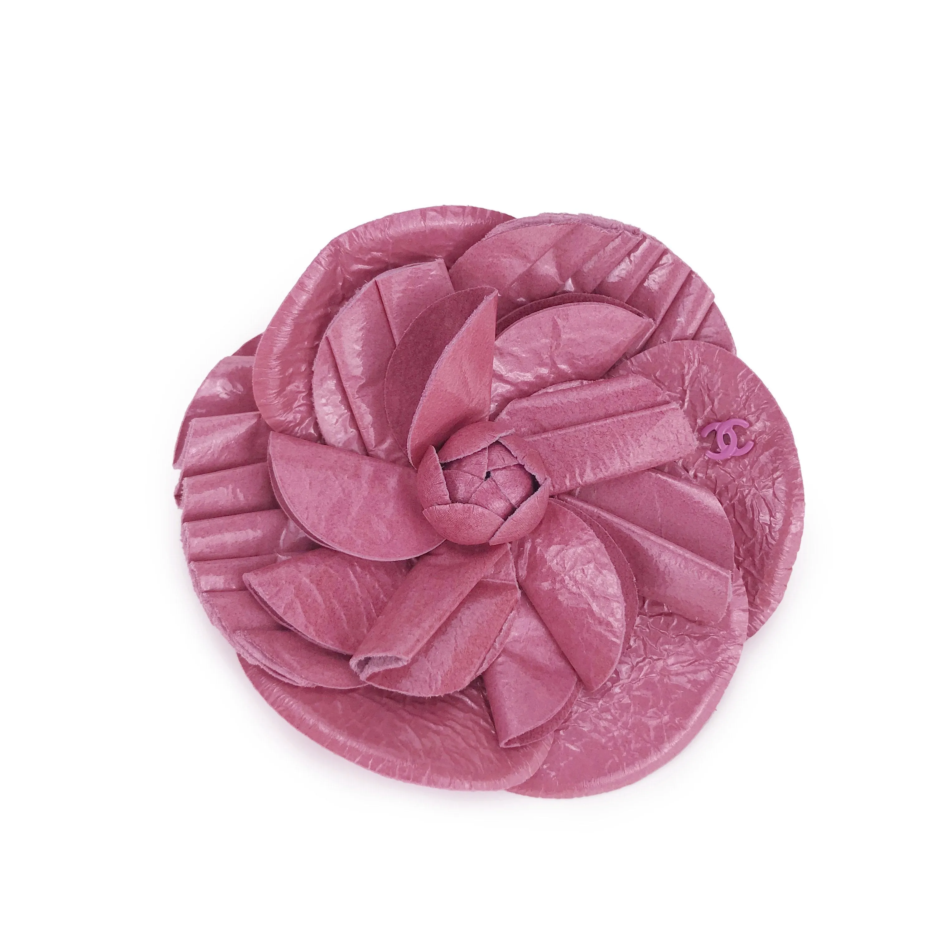 Camelia Brooch in Pink Patent Leather