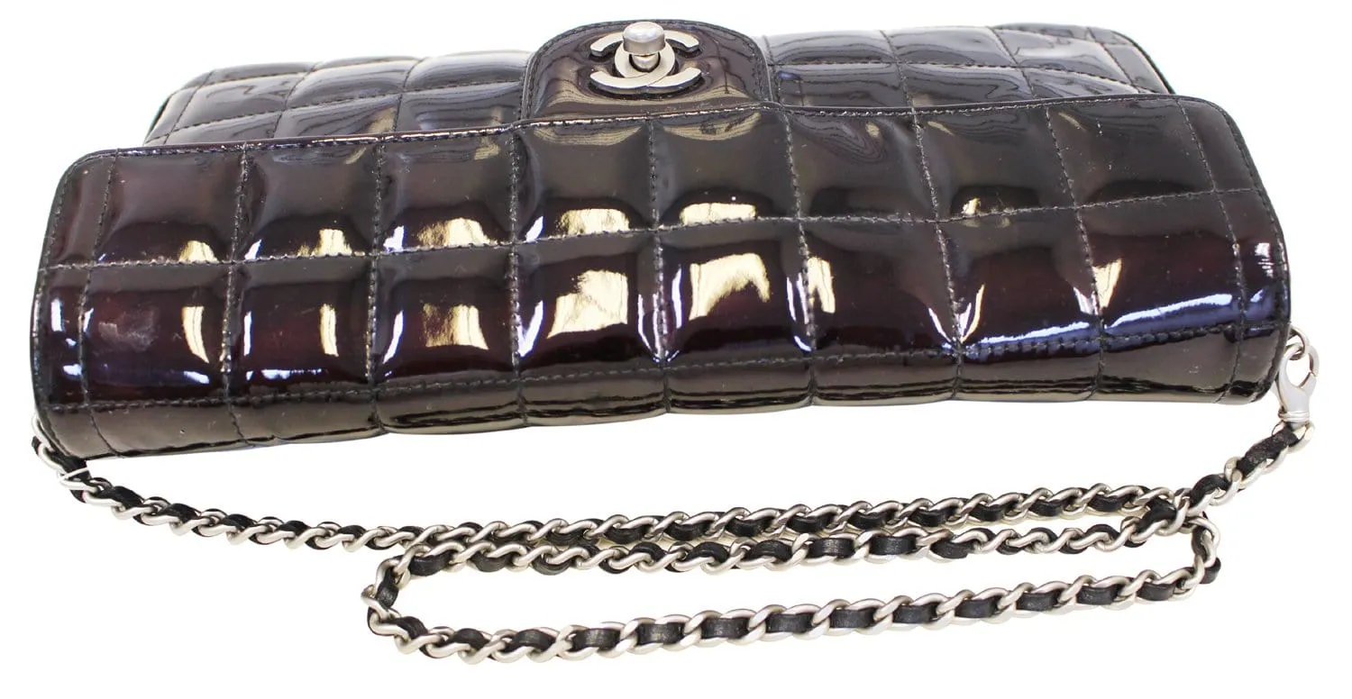 CHANEL Plum Patent Leather Square Stitch CC Shoulder Bag
