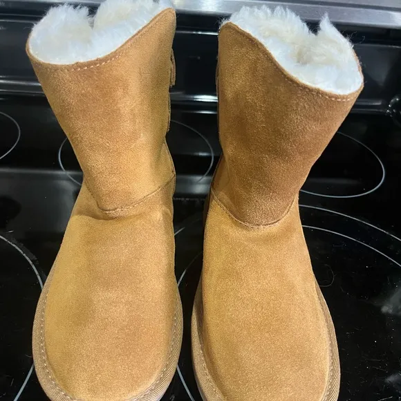 Koolaburra Kids Tan Boots