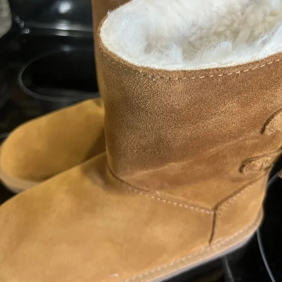 Koolaburra Kids Tan Boots