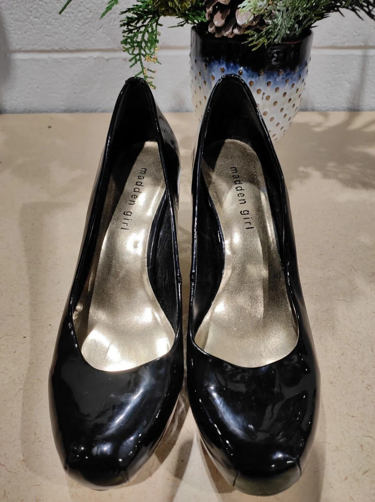 Madden Girl Women's Lidia Pump High Heels Stilettos Shoes Patent Black Size- 8.5