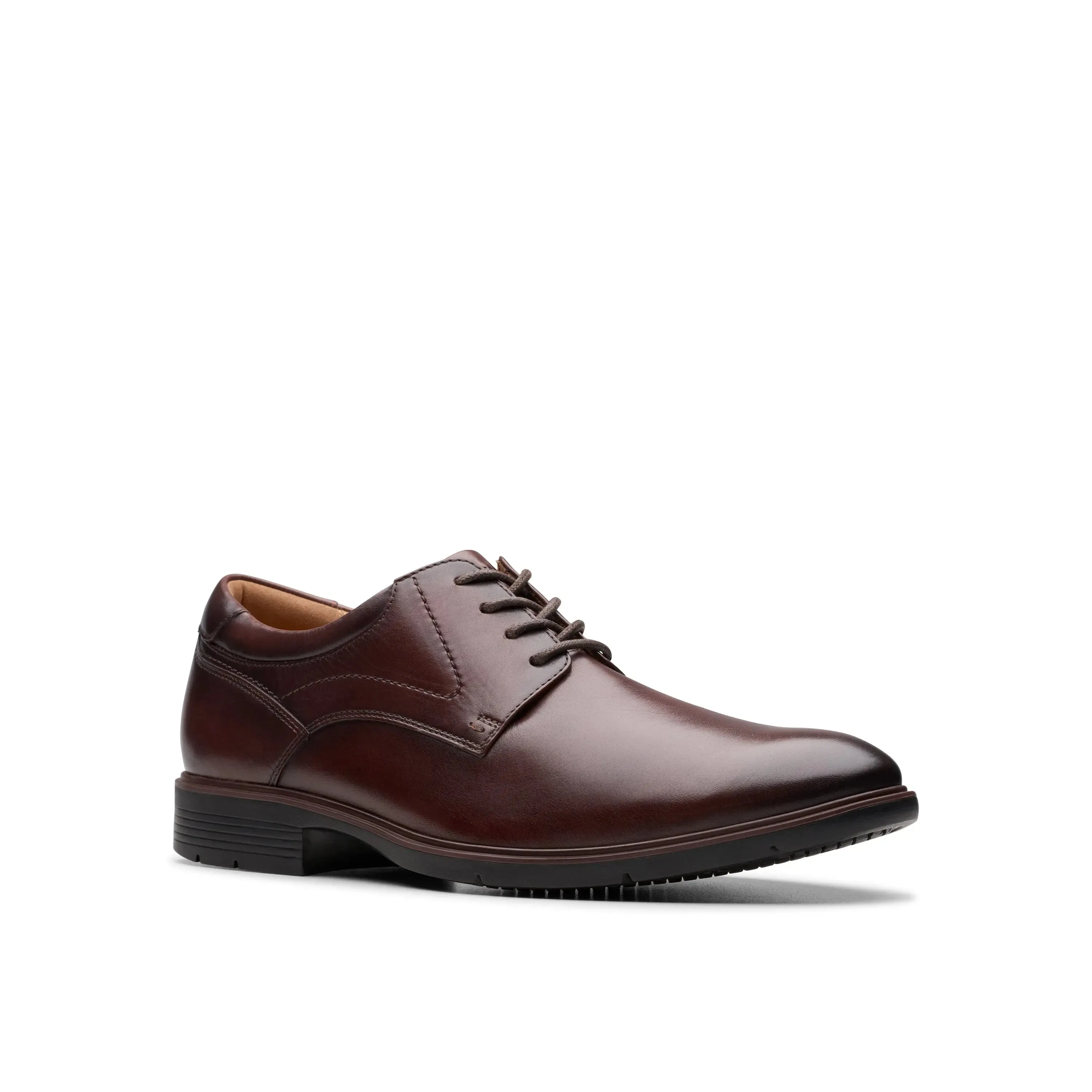 Men's Clarks Eldredge Plain – Timeless Style with All-Day Comfort