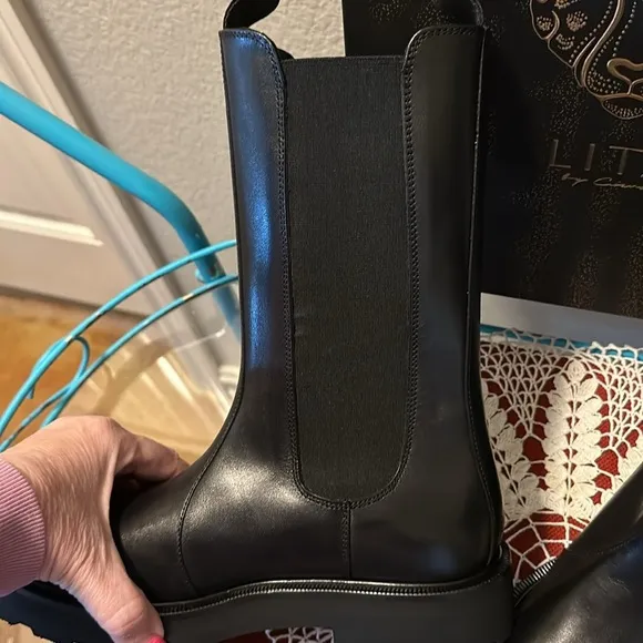 NWT Lita by Ciara Italian leather luxury boots.