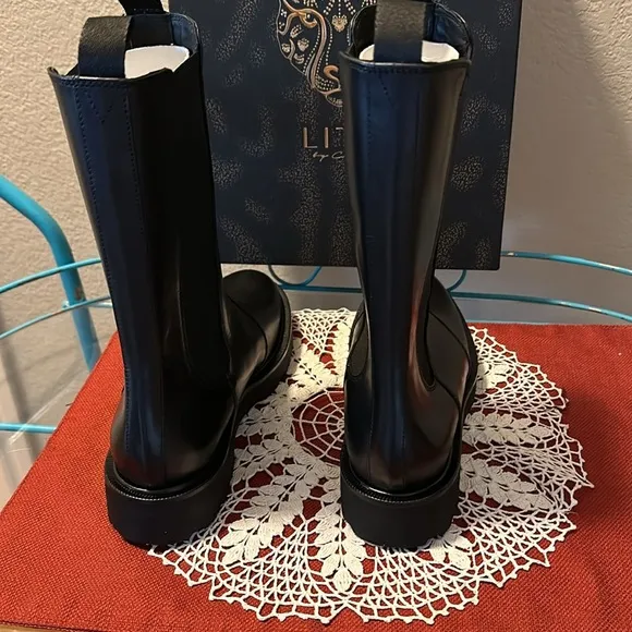 NWT Lita by Ciara Italian leather luxury boots.