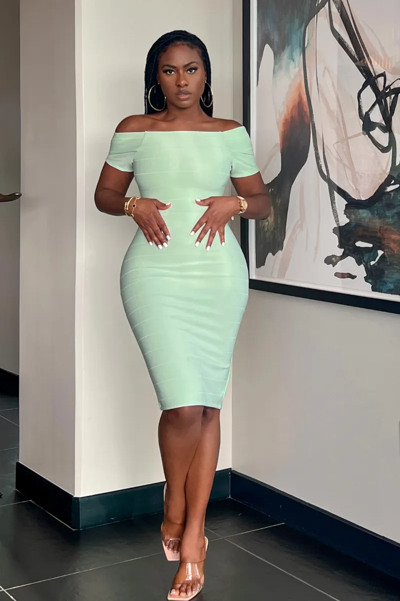 OFF-SHOULDER MOSS BONDAGE | DRESS