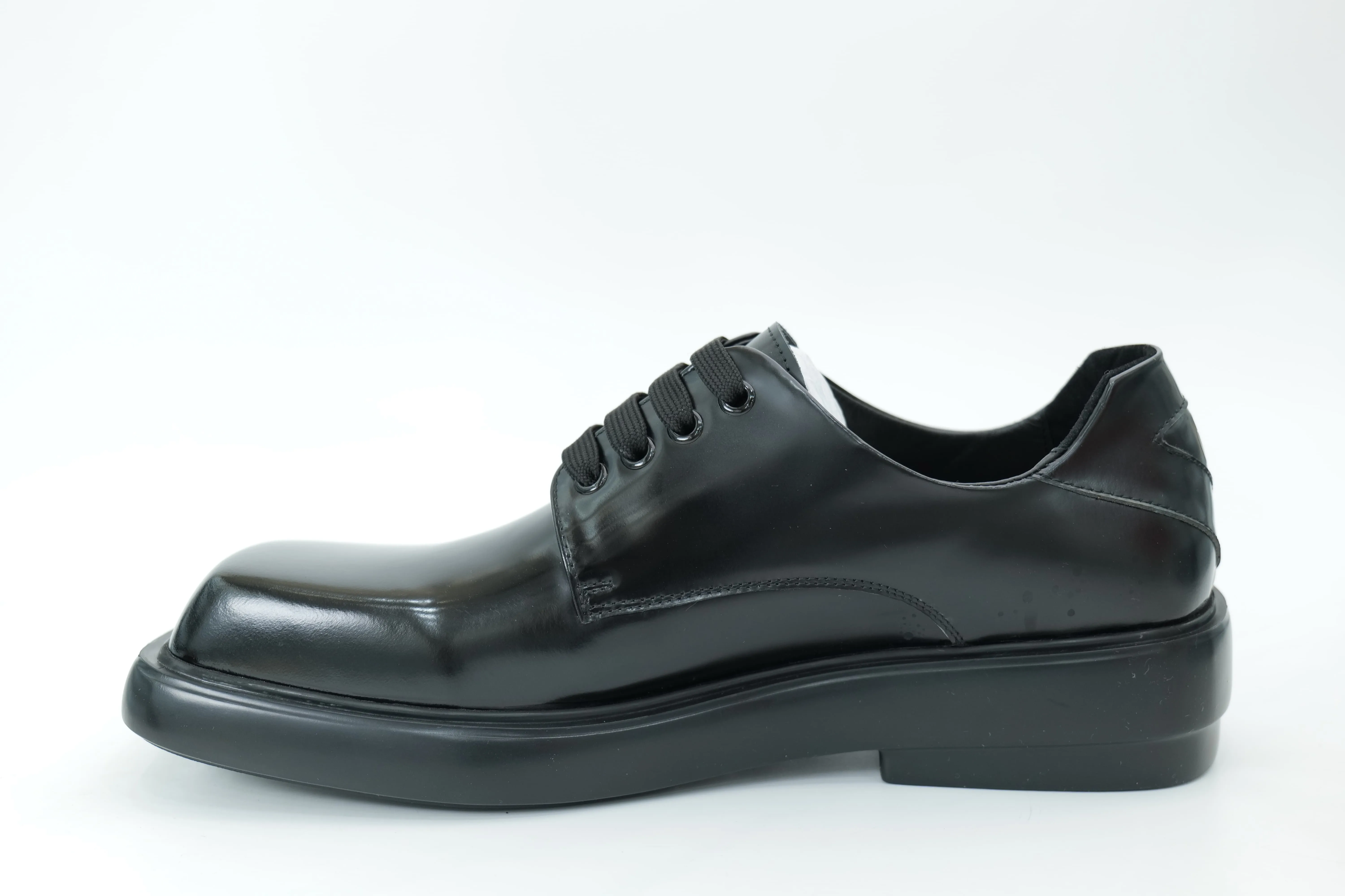 Platform shoes