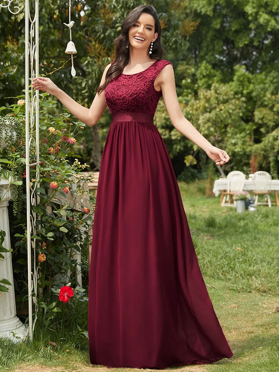 Taille personnalisée robe de demoiselle d'honneur classique à col rond et dos en dentelle