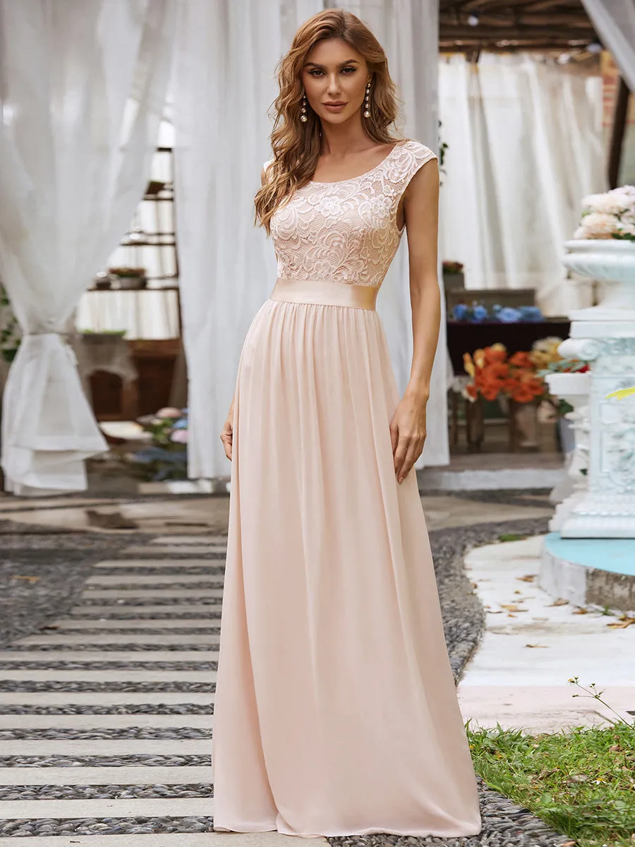 Taille personnalisée robe de demoiselle d'honneur classique à col rond et dos en dentelle