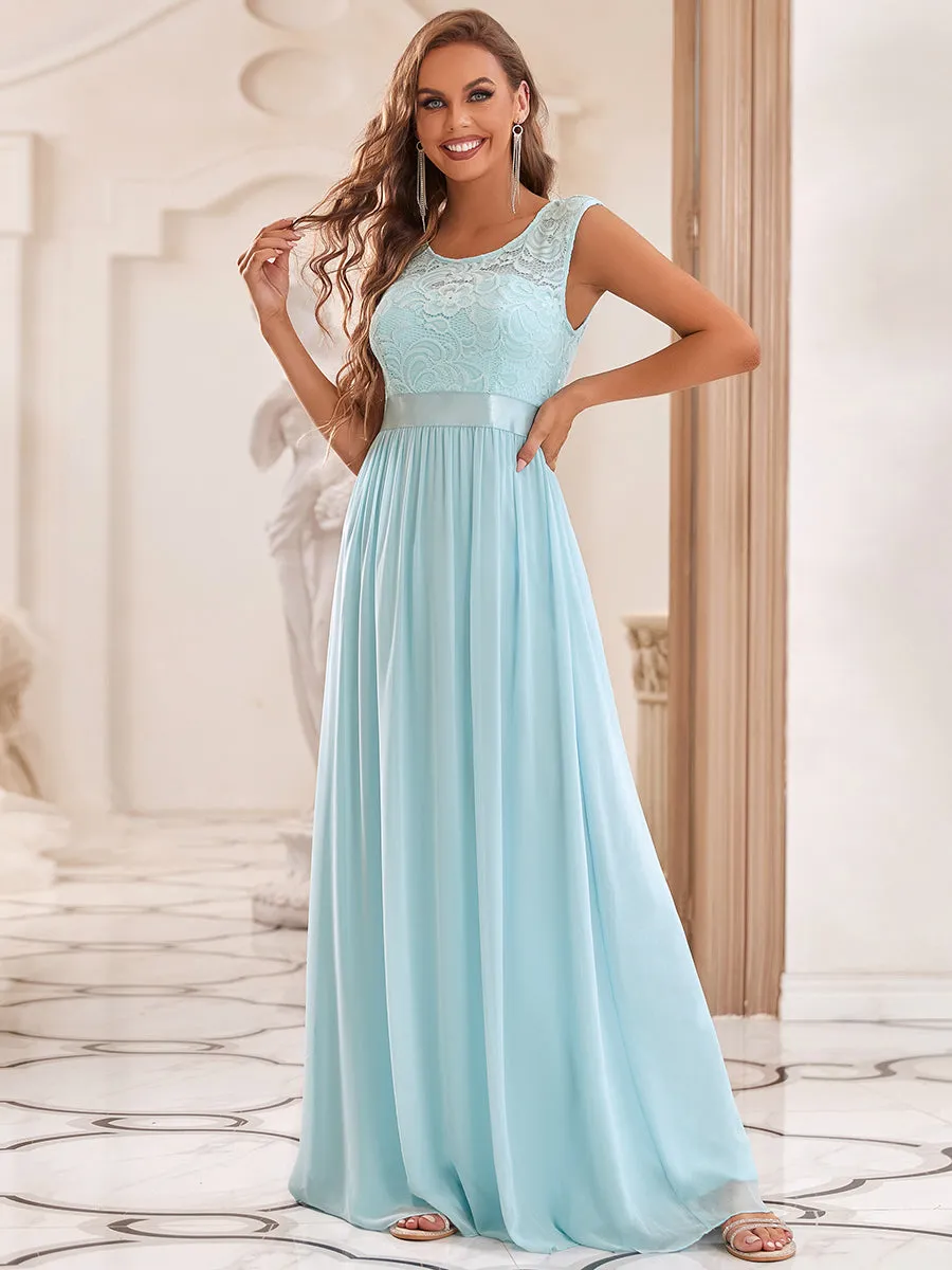 Taille personnalisée robe de demoiselle d'honneur classique à col rond et dos en dentelle