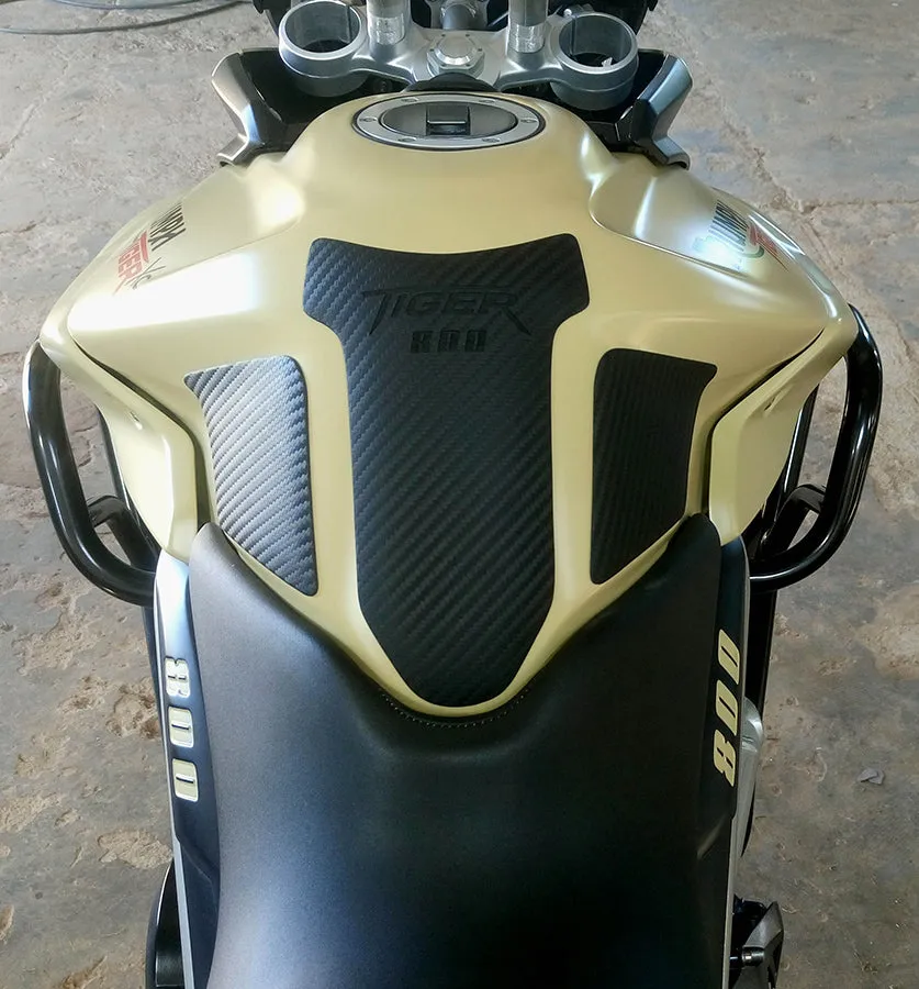 Triumph Tiger 800 Ergonomics - Knee Pad
