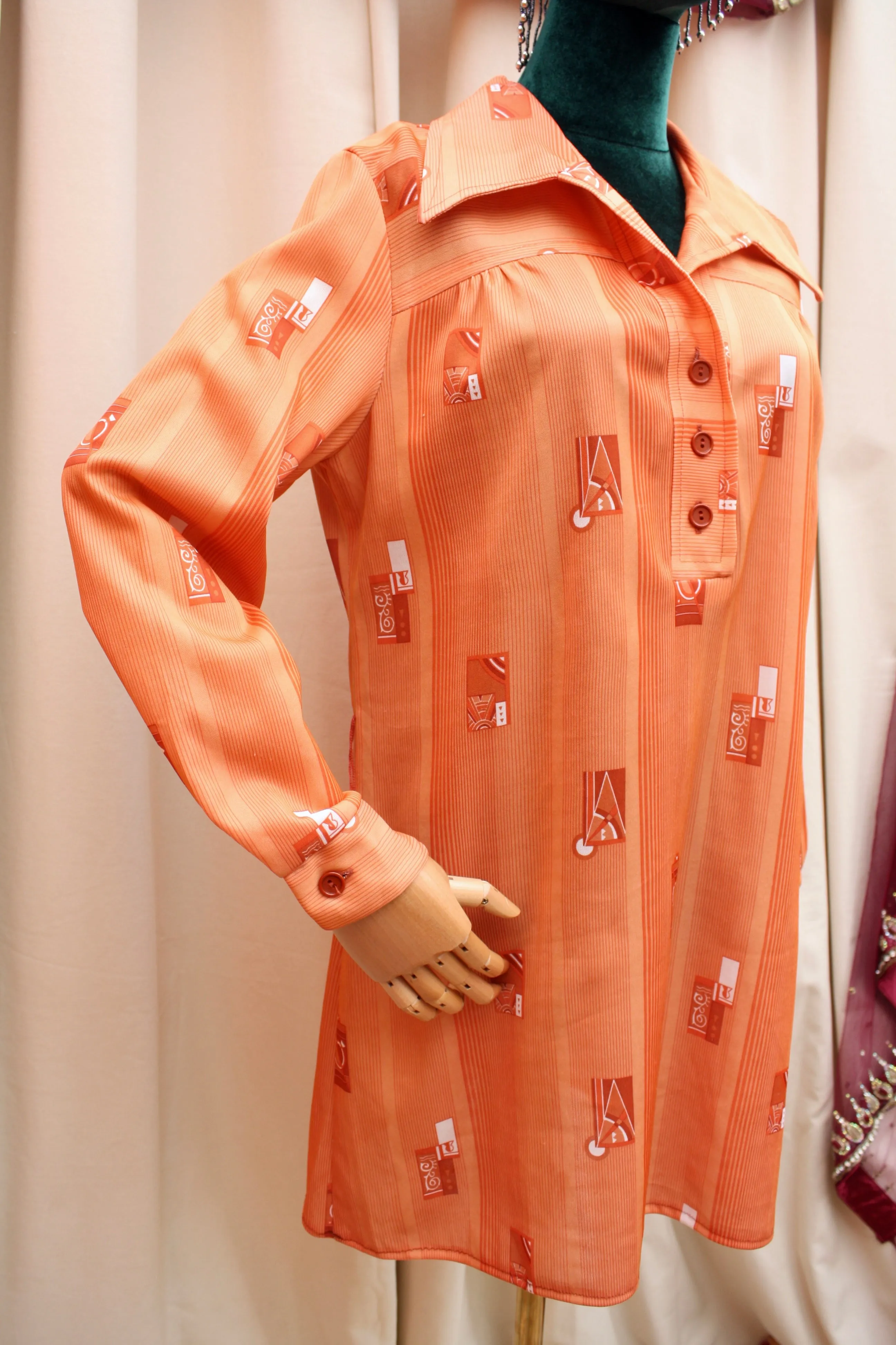 Vintage 70s Peach Collared Mini Dress