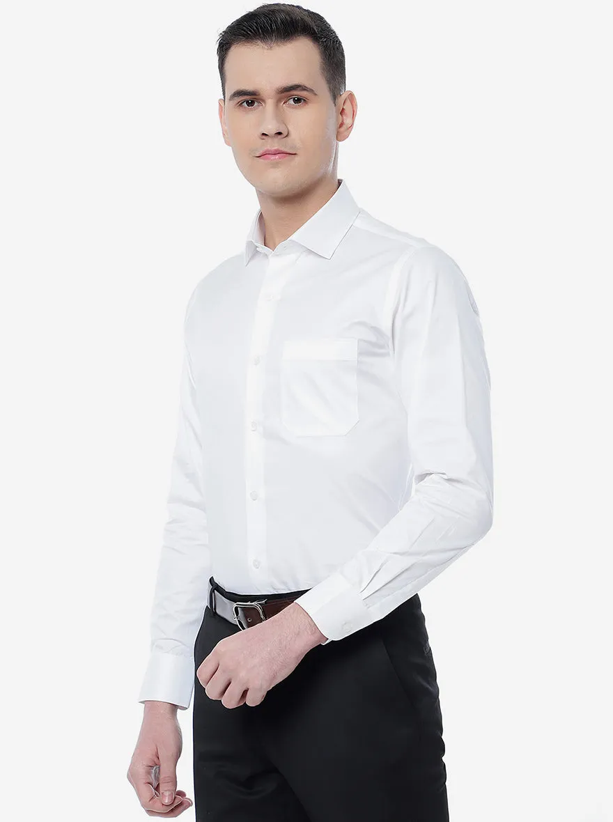 White Solid Slim Fit Formal Shirt | JadeBlue